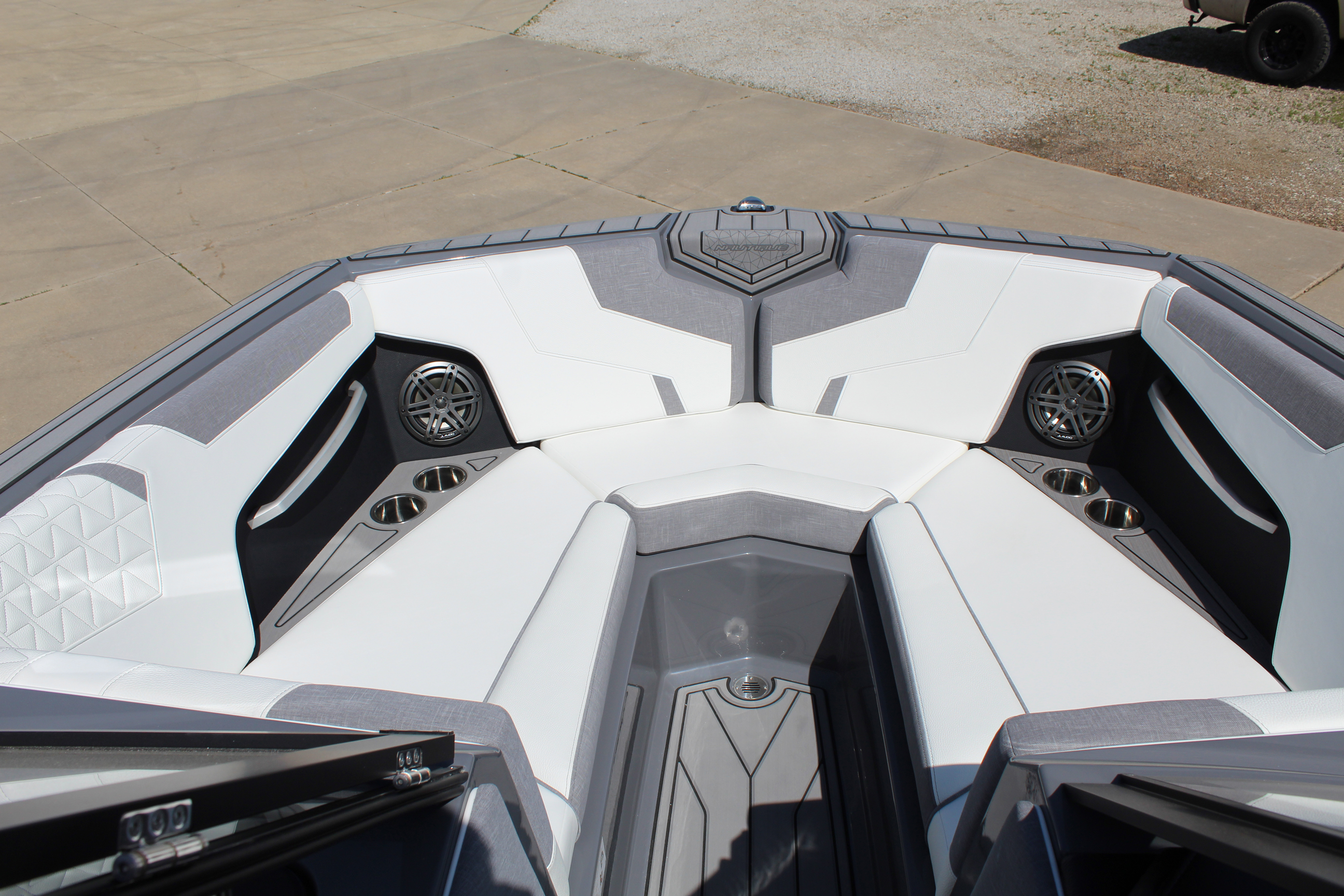 2025 Nautique GS24 Icon